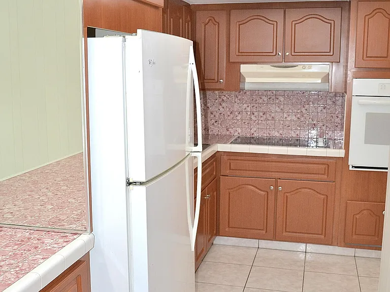 4209 NE 21st Ave #2 — Photo 5