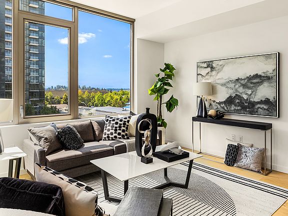 5th image of 10232 NE 10th St Unit 509