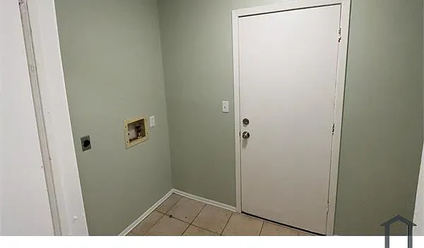 8427 Bent Waters — Photo 11