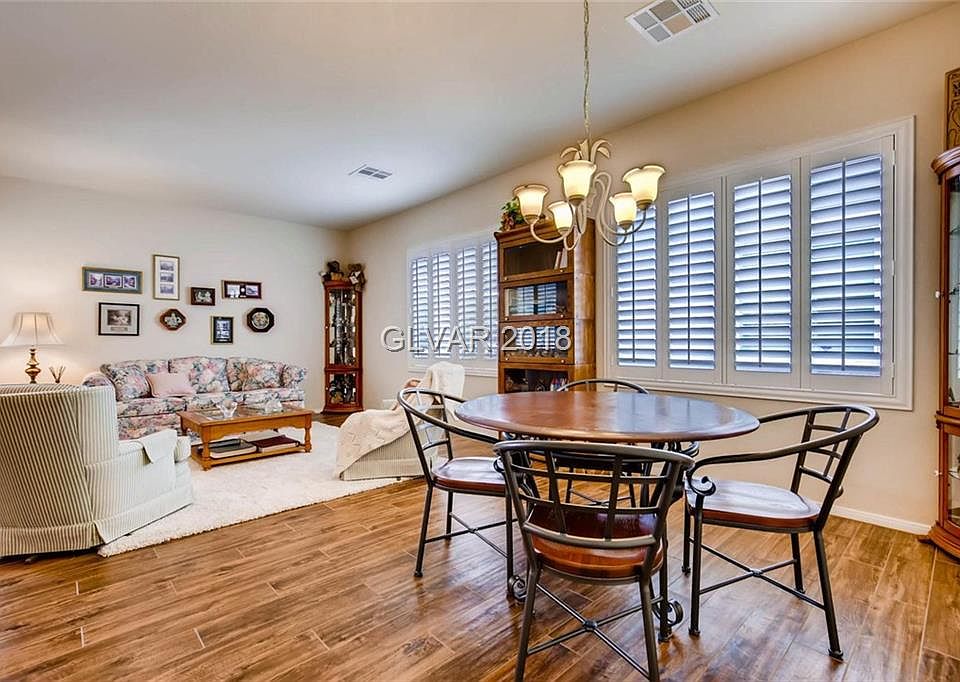 1st image of 2588 Thornview St