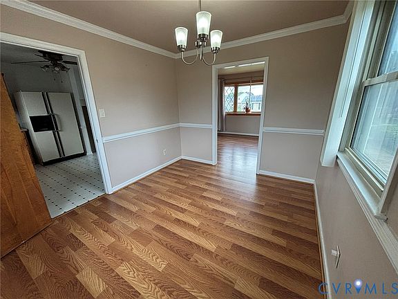 5th image of 3908 Yorktown Dr