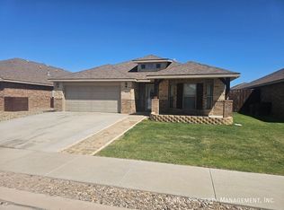 6902 Ranch Hand Dr, Midland, TX 79705