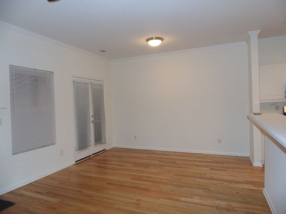 4th image of 4132 Rogers Creek Ct #4132