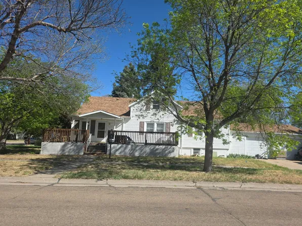 421 W E St, North Platte, NE 69101