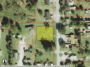 607 N 10th St, Naples, FL 34142