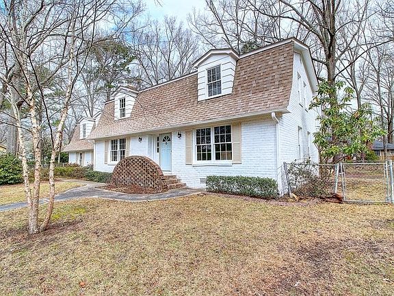 3rd image of 2844 Haverhill Cir