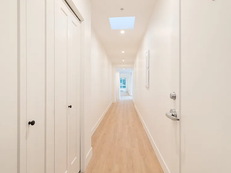 725 Yates St #315 — Photo 3