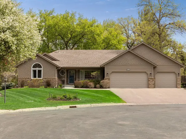 5718 Auto Club Cir, Bloomington, MN 55437
