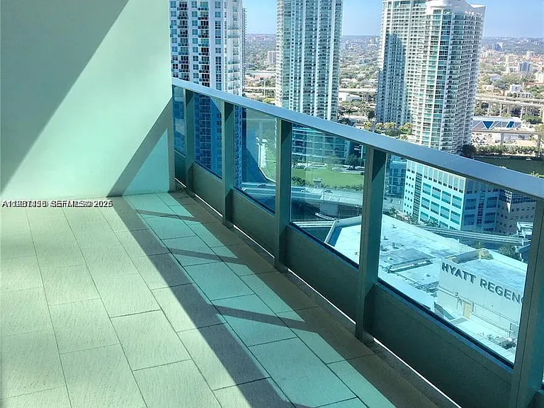 200 Biscayne Boulevard Way #3712 — Photo 5