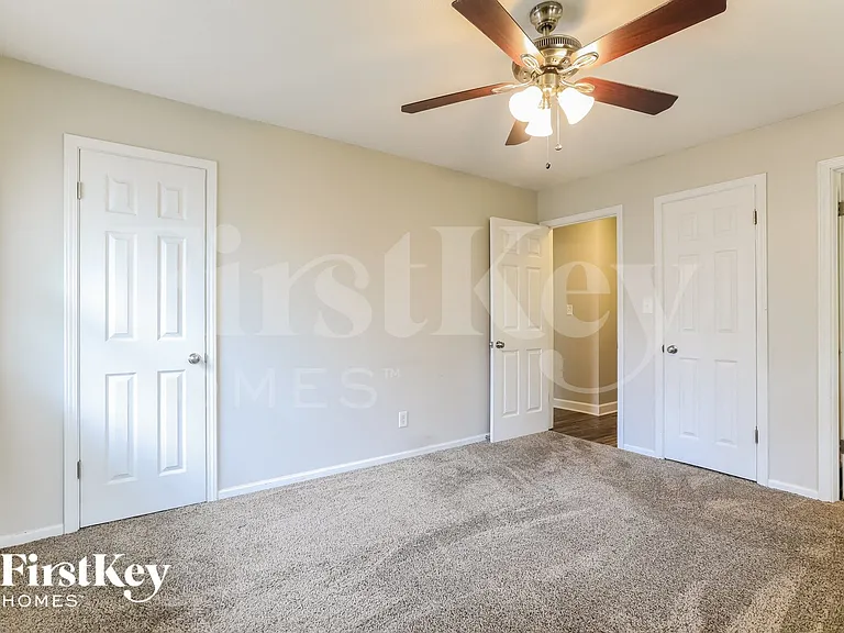 111 Johnston Pkwy — Photo 10