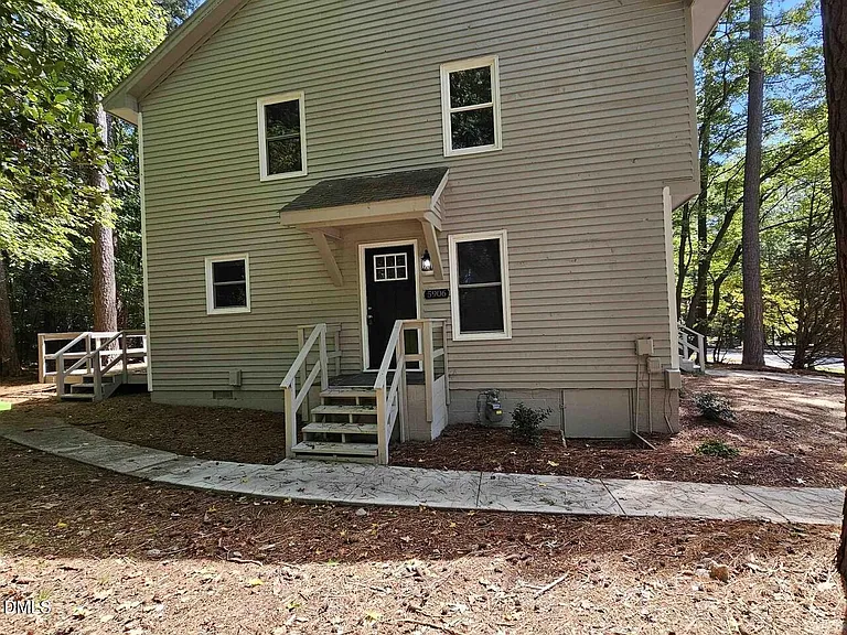 5906 Applewood Ln — Photo 11