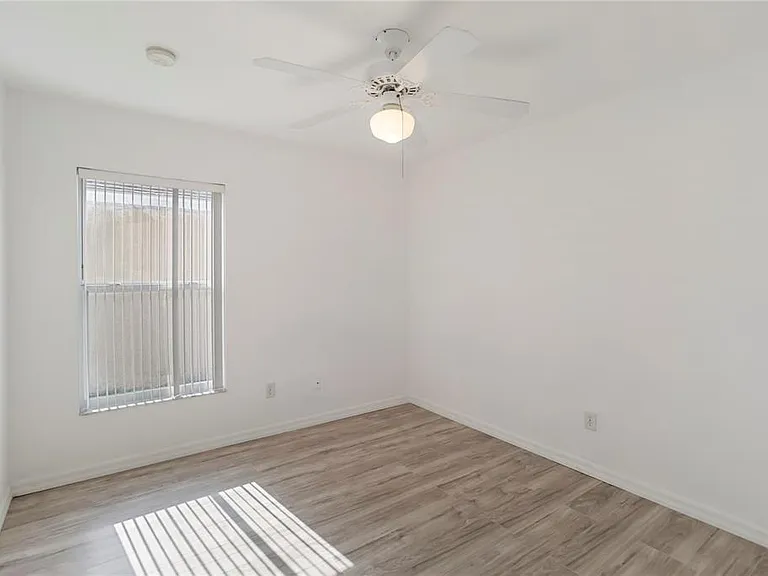 11055 Rouse Run Cir — Photo 15