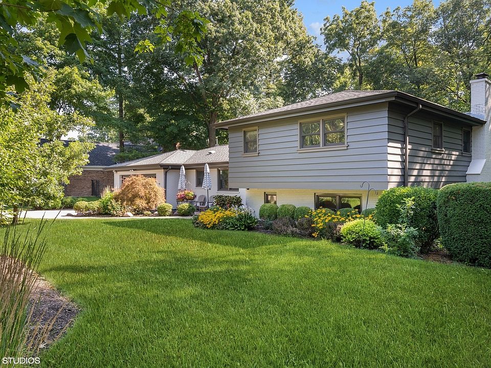 1637 S Garden St, Palatine, IL 60067 | Zillow