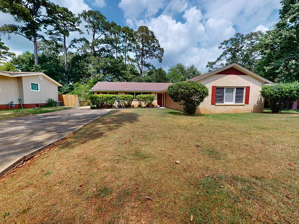 3549 Mayfair Rd