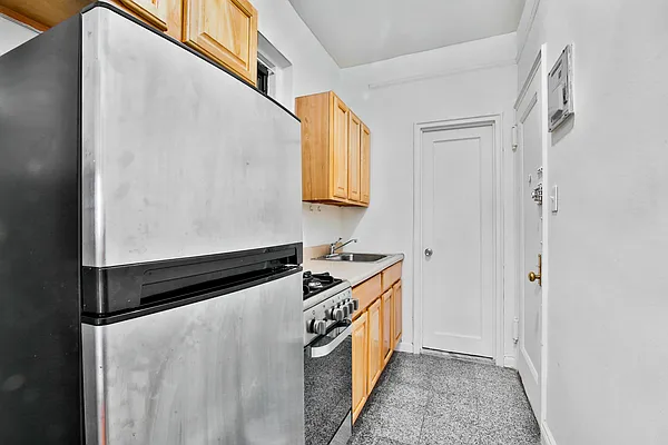 Rented by Platinum Forbes Global Properties | media 4