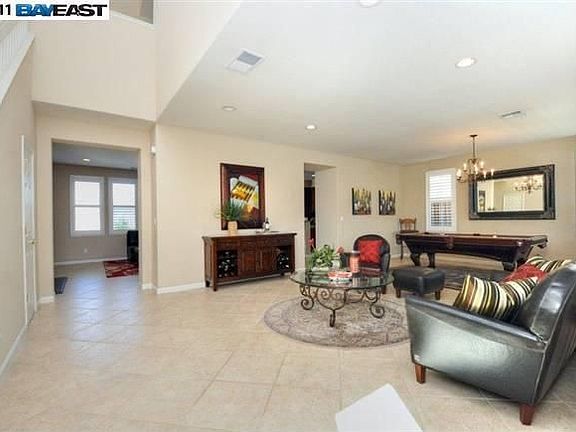 4th image of 5809 Stonecliff Vista Ln