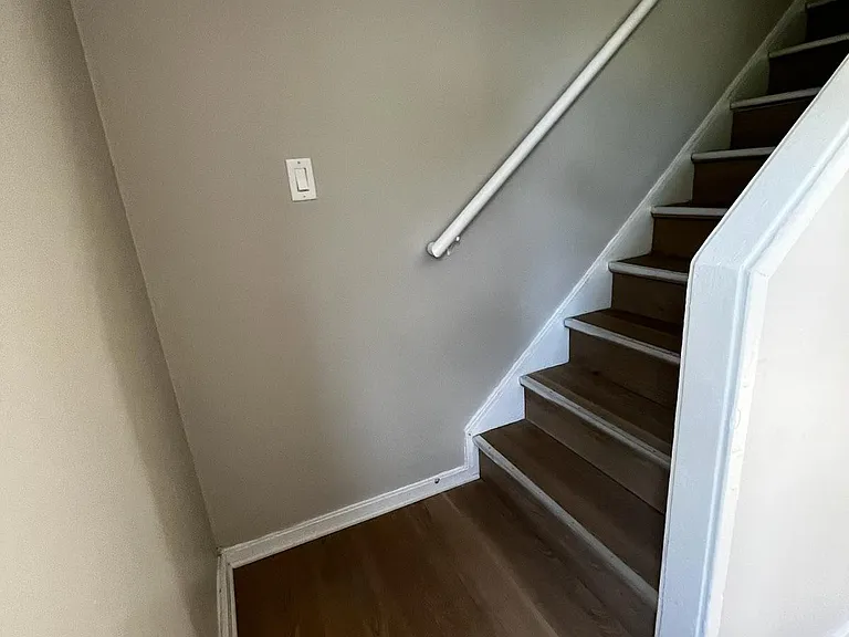 32105 Genessee St — Photo 6
