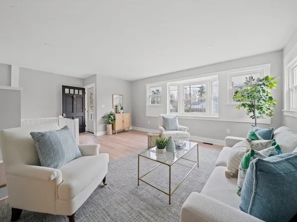 16 Prouty Ave, Norwell, MA 02061