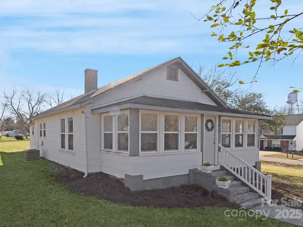 304 Gold Hill Ave, Rockwell, NC 28138