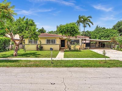 6590 W 5th Pl, Hialeah, FL, 33012