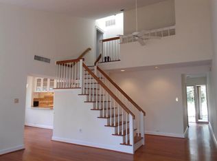 907 E Franklin St, Chapel Hill, NC 27514