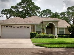 985 Spinnaker Ct, Tarpon Springs, FL 34689