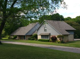 917 Oak Hollow Rd, Madill, OK 73446