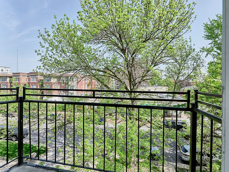 5500 Pershing Ave #44 — Photo 12
