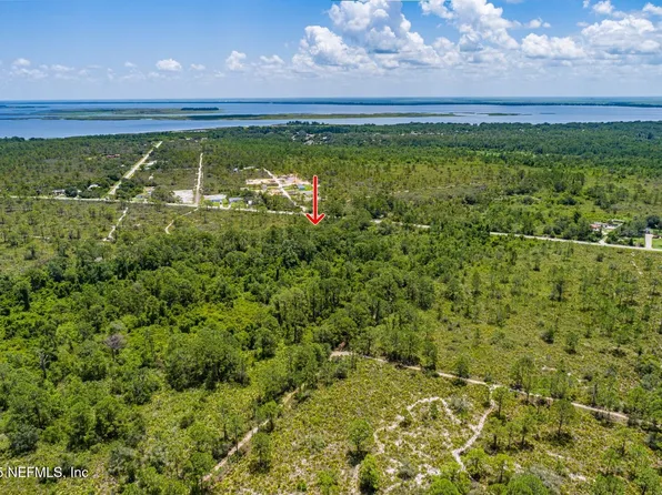 652 HALLMARK Avenue, Lake Placid, FL 33852