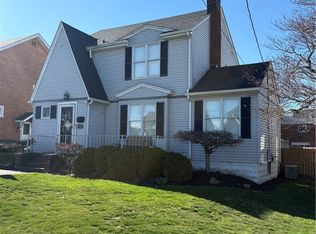3721 Collins Way, Weirton, WV