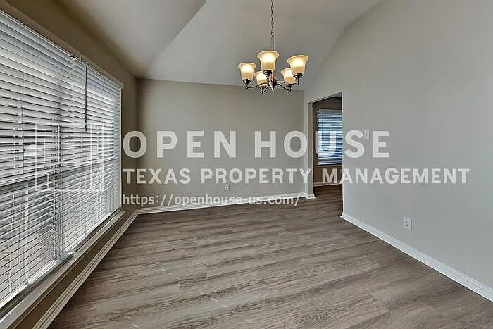 1106 Prospect Dr — Photo 8