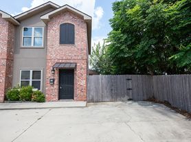 2703 Enterprise Blvd