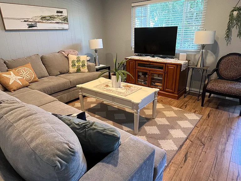 3509 Santa Maria St — Photo 6