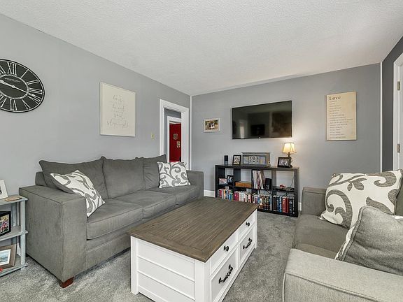 5th image of 12 Mountain View Drive