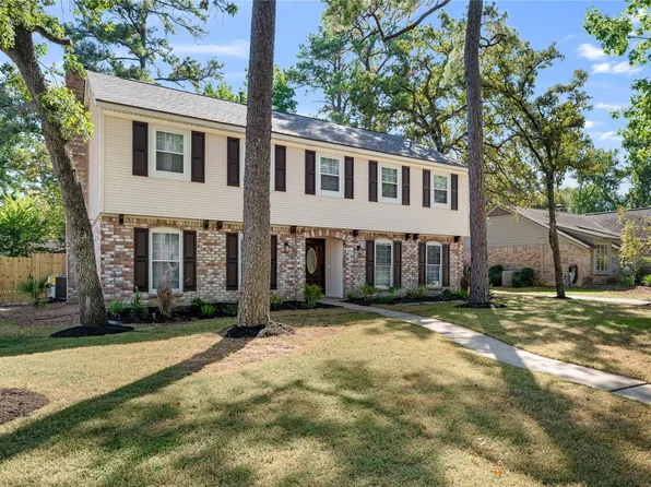 1006 Glouchester Ln, Houston, TX 77073