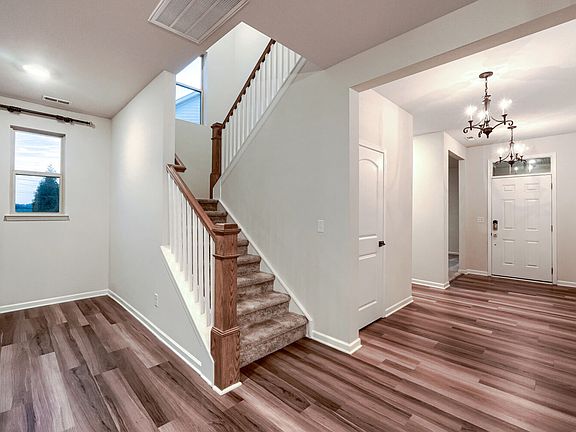 5th image of 1003 Yearden Ln