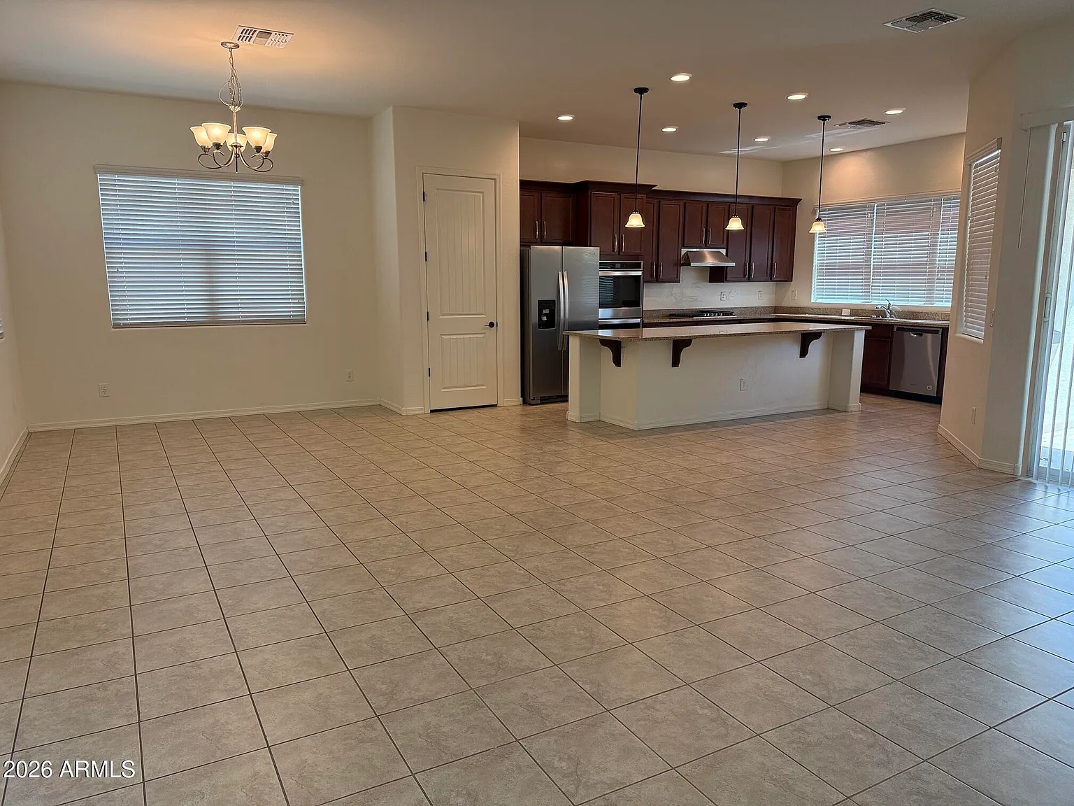 4 bed, 3.0 bath, 2405 sqft, $2,850 — Photo 3