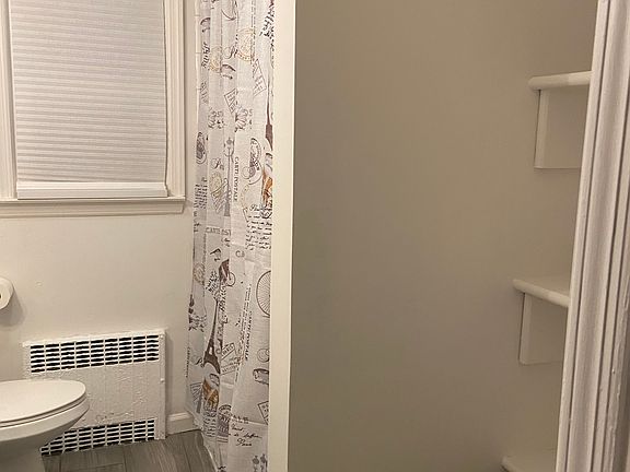5th image of 18 Pershing St