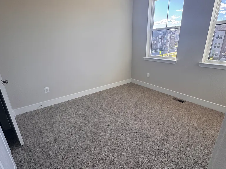 11327 Hypatia Loop — Photo 2