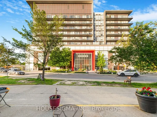 15 James Finlay Way #1103, Toronto, ON M3M 0B3