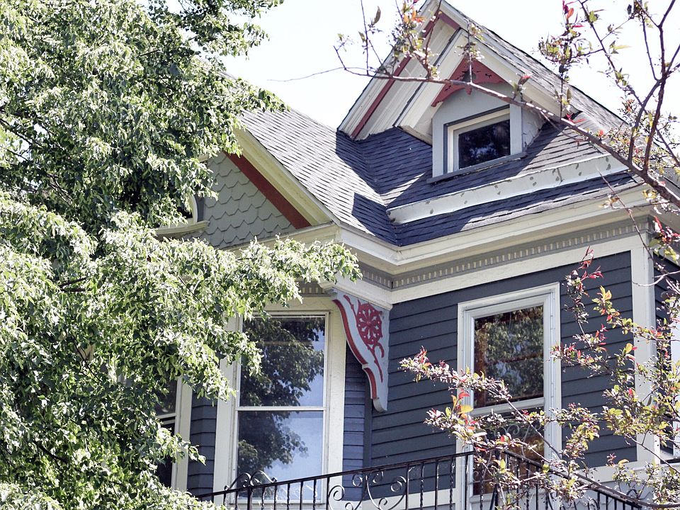 Victorian detailing