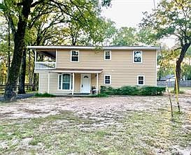 1st image of 107 Los Peces St