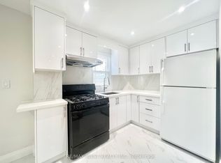 4 Sutherland Ave, Toronto, ON M4C 1R9