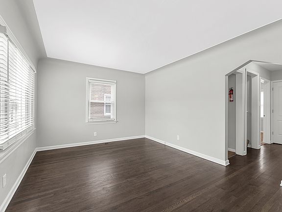 5th image of 1054 17th St
