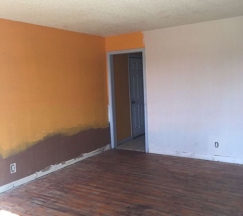 2nd image of 1529 E 51st St N