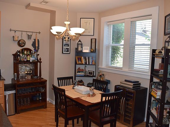 4th image of 3222 W Beach Ave APT 1B