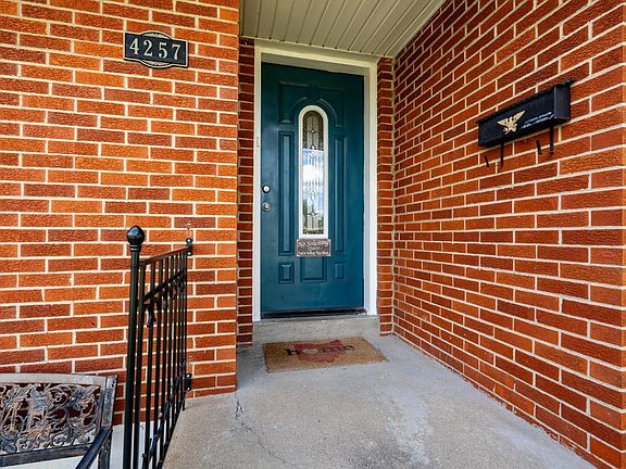5th image of 4257 Lamont Dr