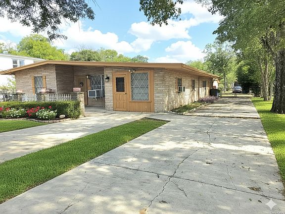 2nd image of 1802 Ceralvo St.