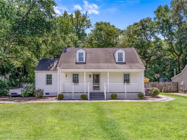 74 Lakeside Dr, Newport News, VA 23606