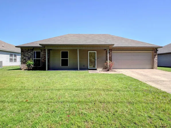 9808 Lanehart Rd, Little Rock, AR 72204